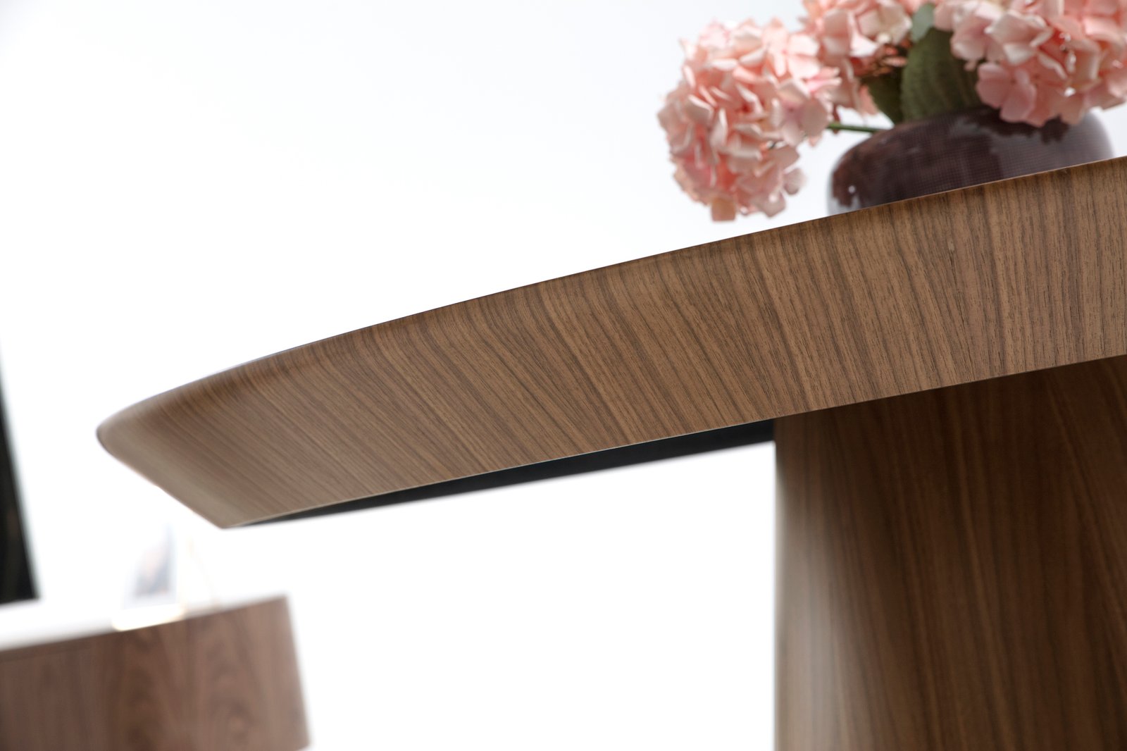 MONACO AMERICAN WALNUT Išskleidžiamas Valgomojo Stalas Ø130x77 (+48*2) - Image 7