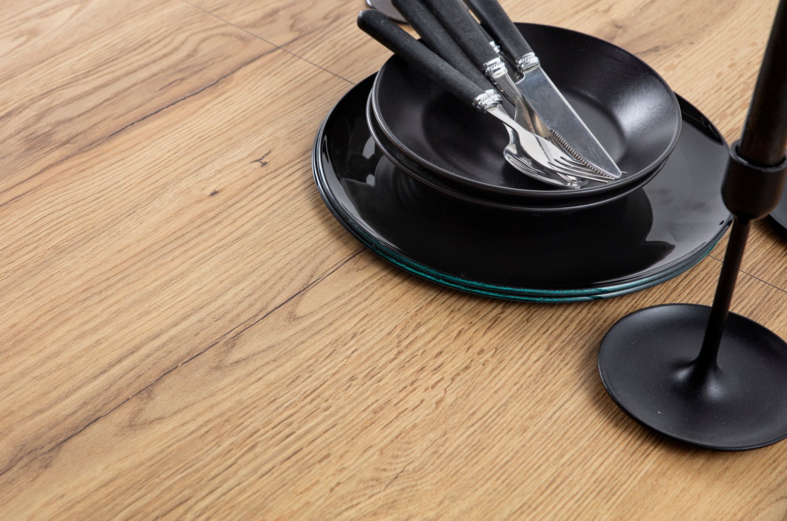 RIGA Išskleidžiamas Valgomojo Stalas 180x103x77 (+45) - Image 9