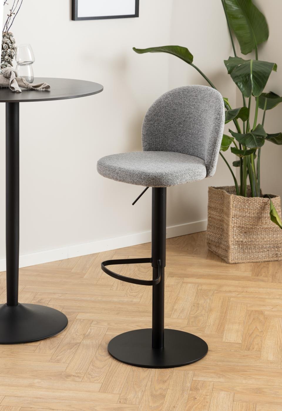 patricia grey baro kėdė