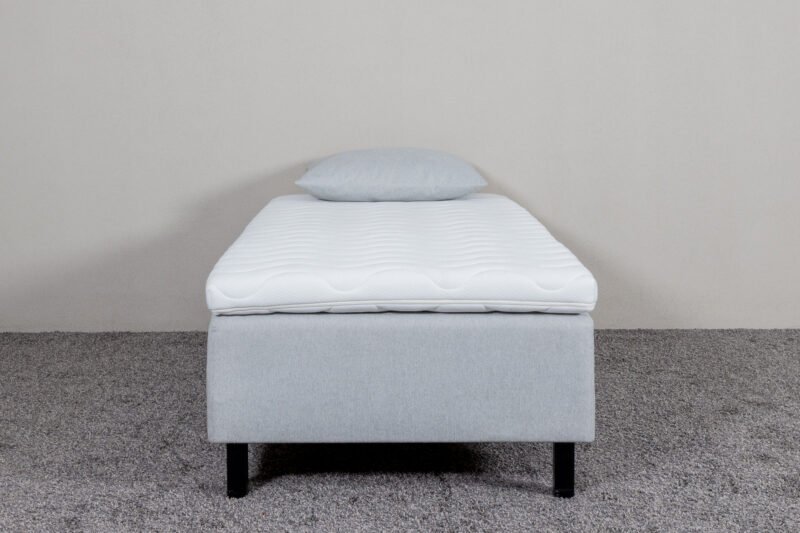 Kontinentinė viengulė lova T3