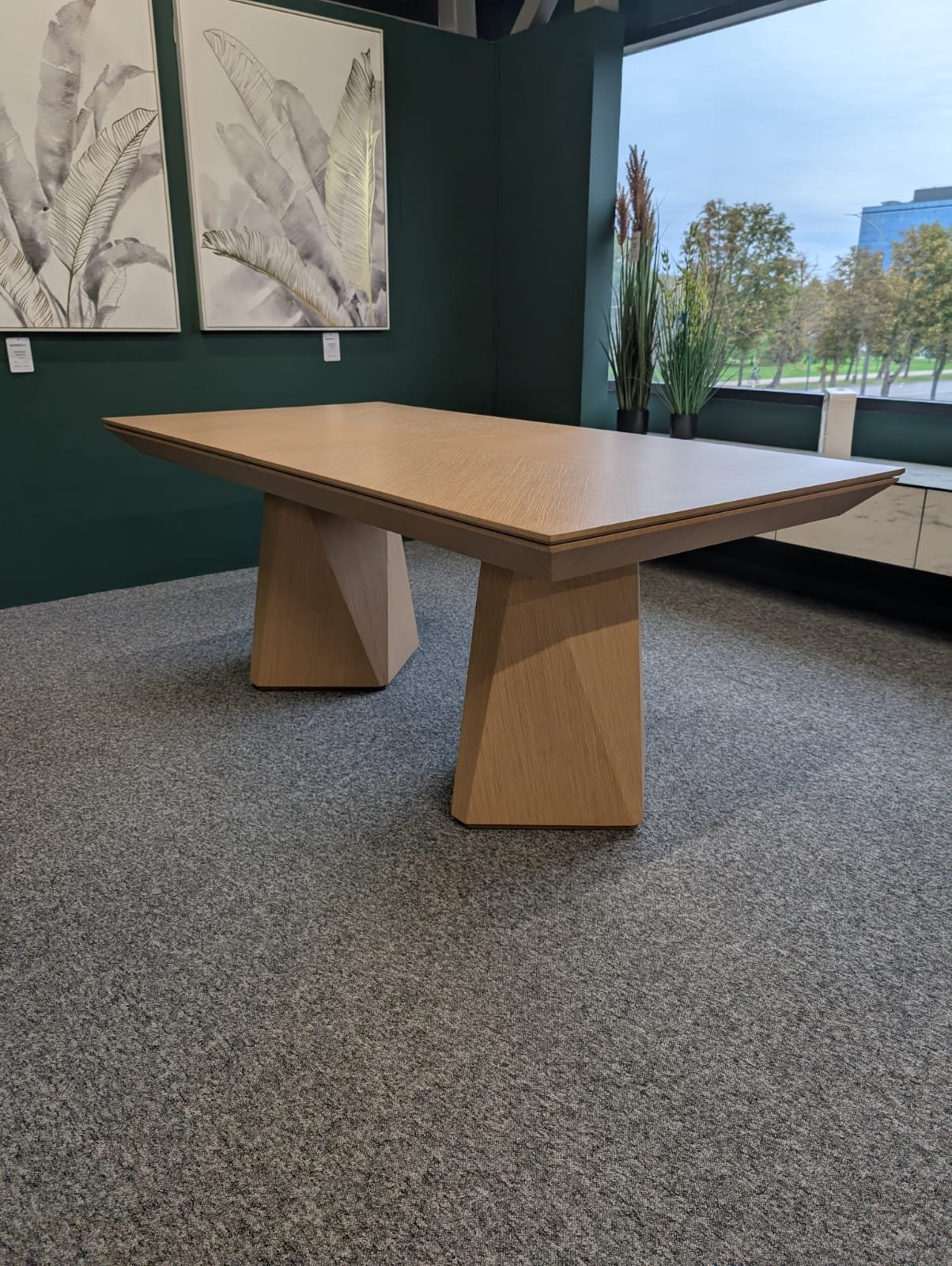 Diamond Oak fishbone venner