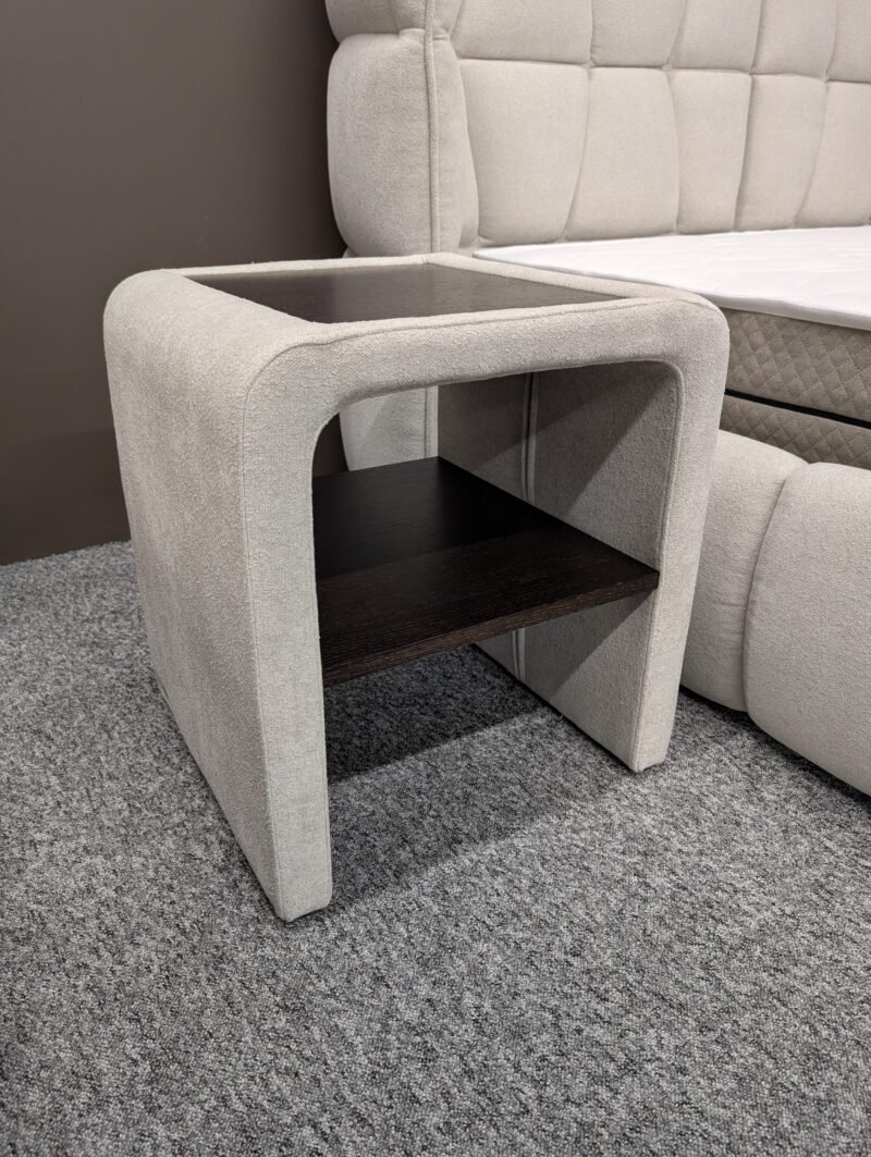 BONA Naktinis Staliukas Pilkas