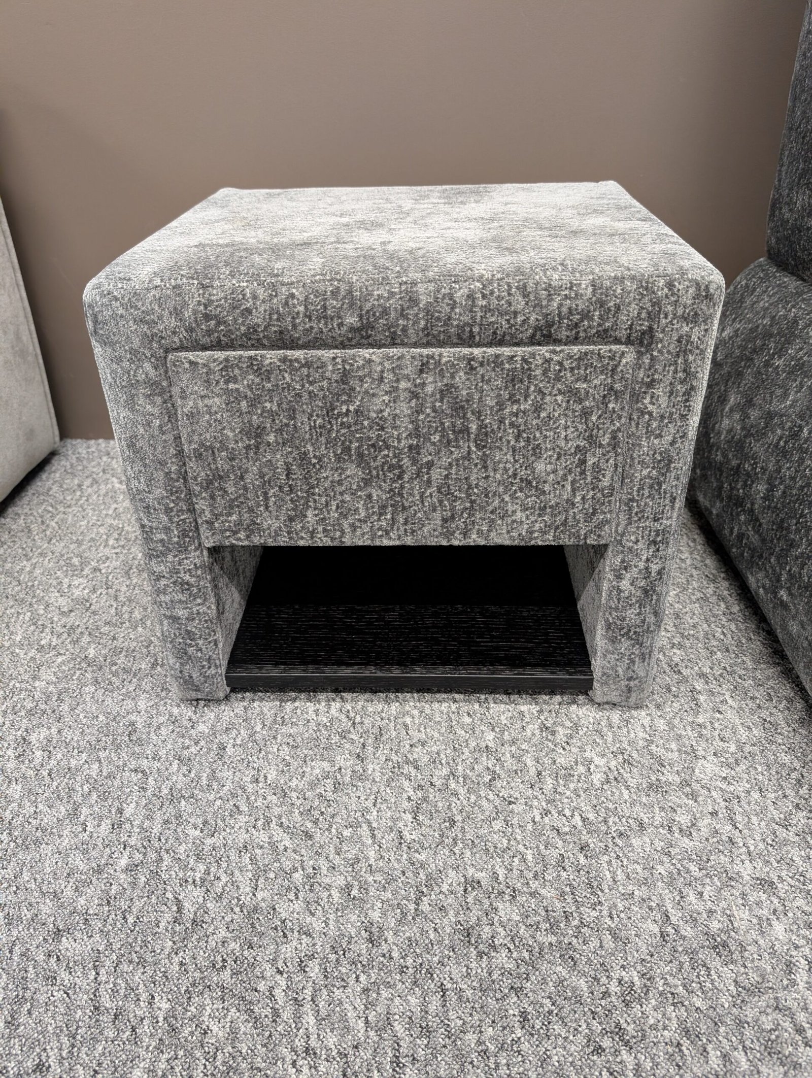 CANNA Naktinis Staliukas Pilkas - Image 2