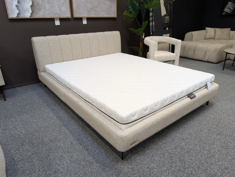 SIENA Miegamojo Lova Kreminė-ruda