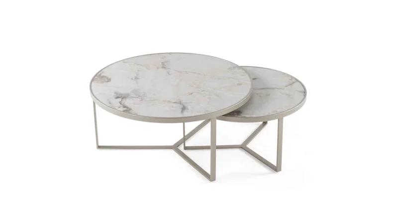 mercedes kavos staliuku komplektas